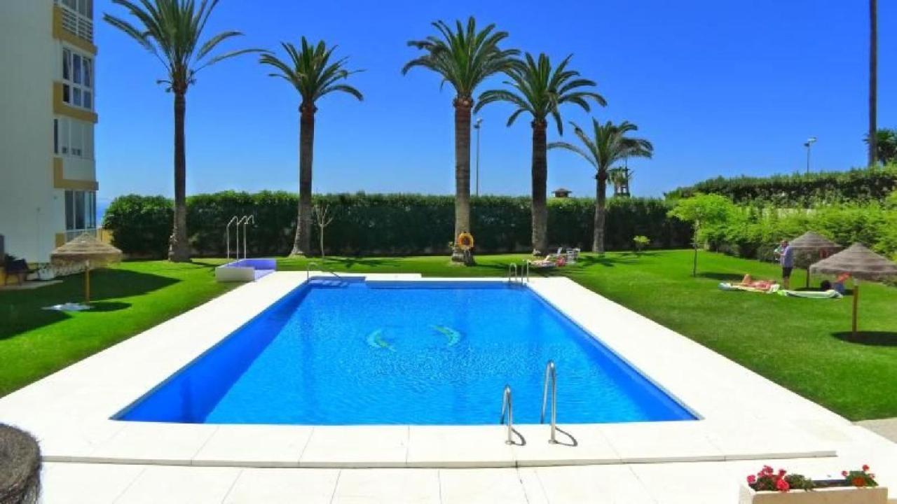 Ferienwohnung Studio Beso Del Mar Nerja Exterior foto