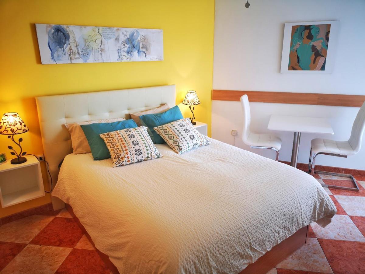 Ferienwohnung Studio Beso Del Mar Nerja Exterior foto